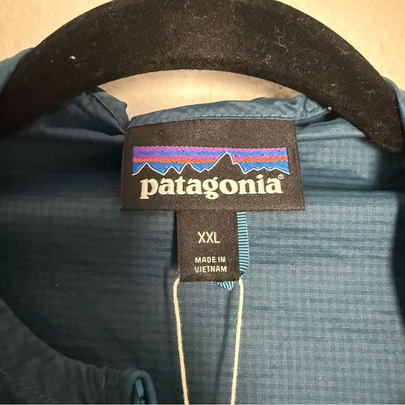 NEW Patagonia Houdini Jacket | Men’s windbreaker hooded fall rain proof jacket - Picture 3 of 5